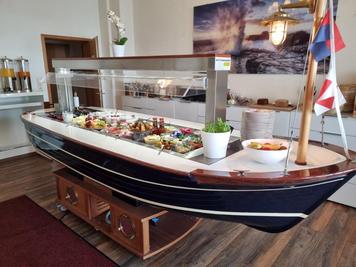 Hotel Waterkant Sassnitz Kültér fotó