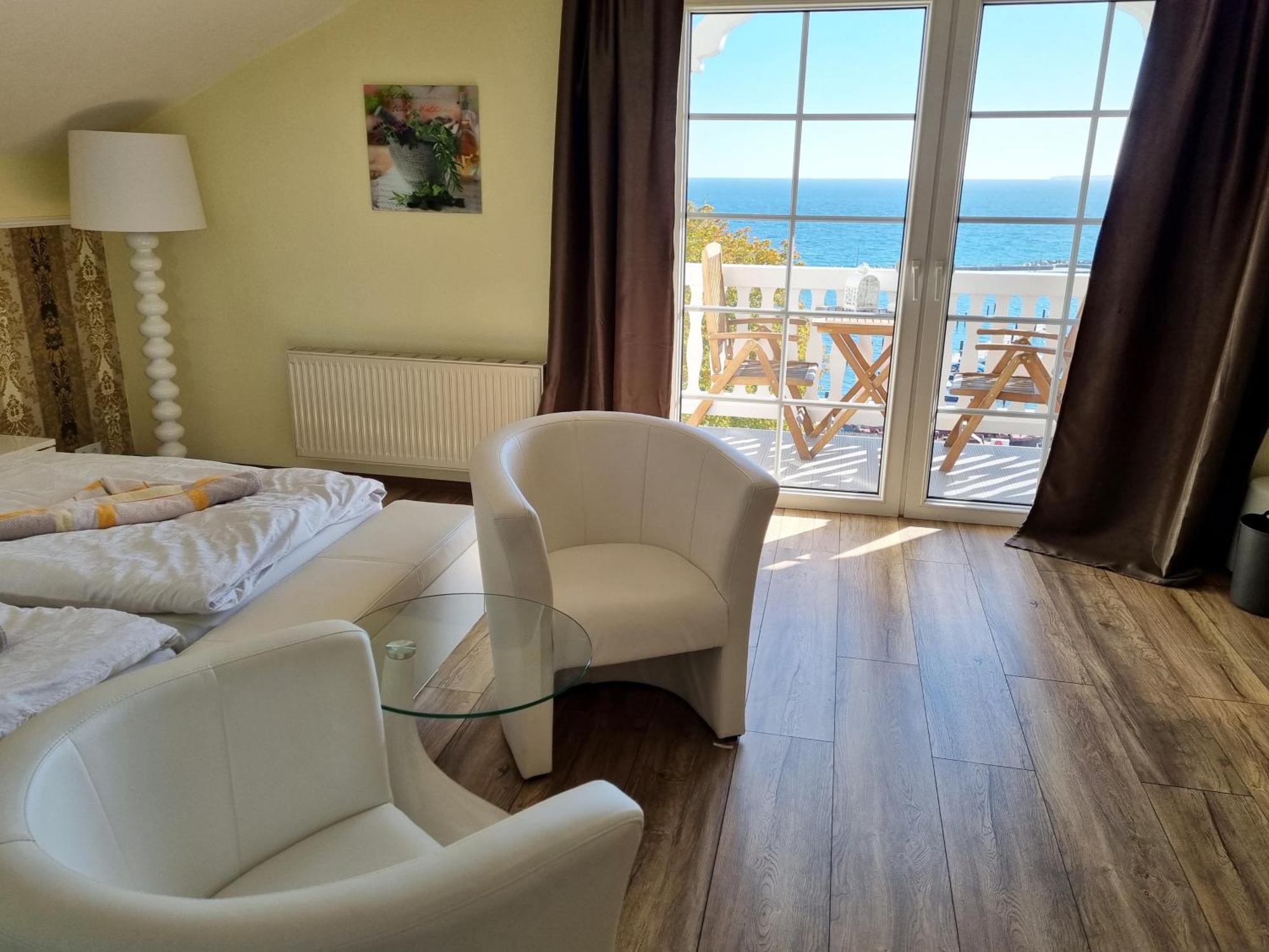 Hotel Waterkant Sassnitz Kültér fotó